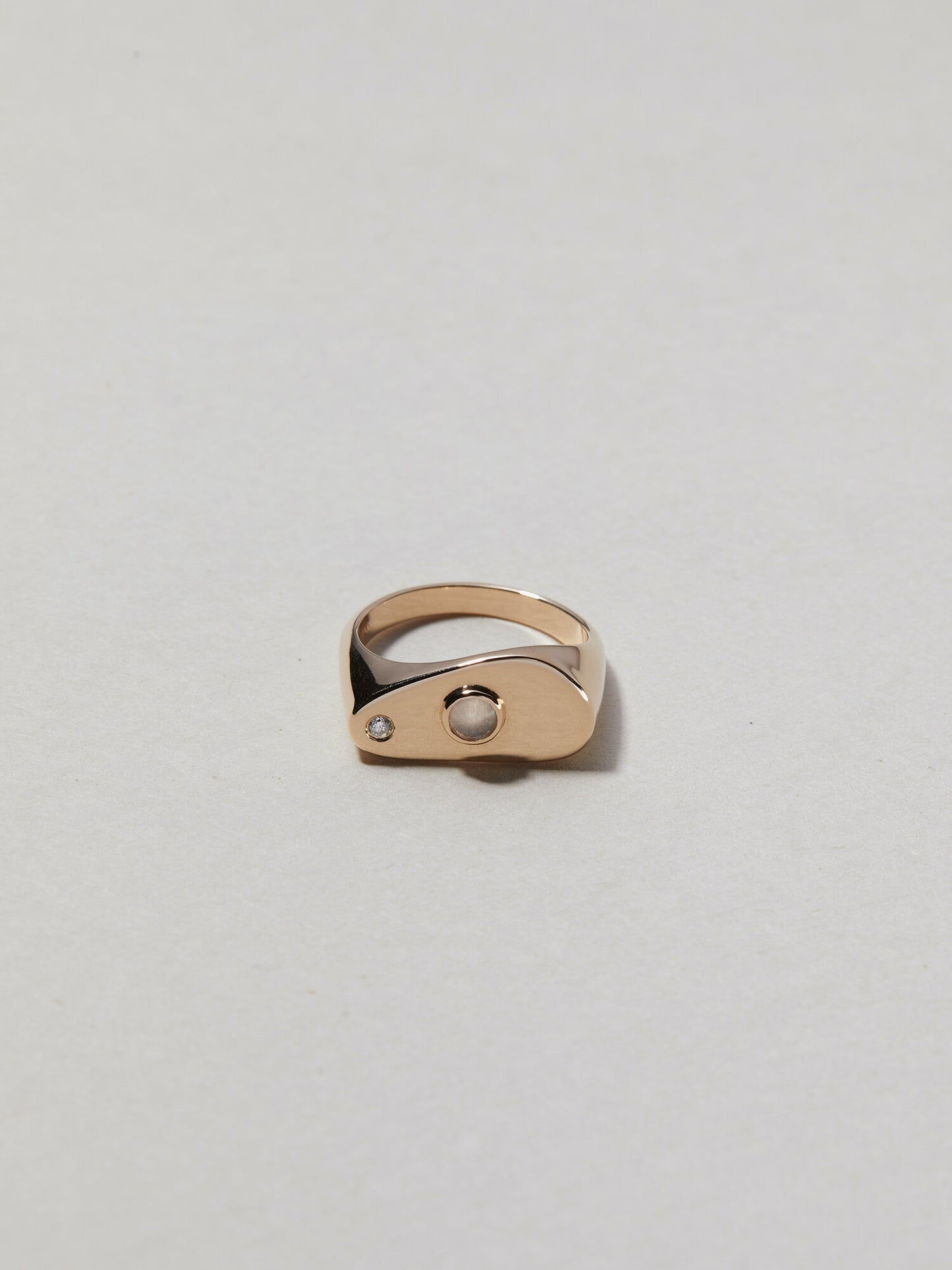 Memphis Ring (in diamond and quartz)