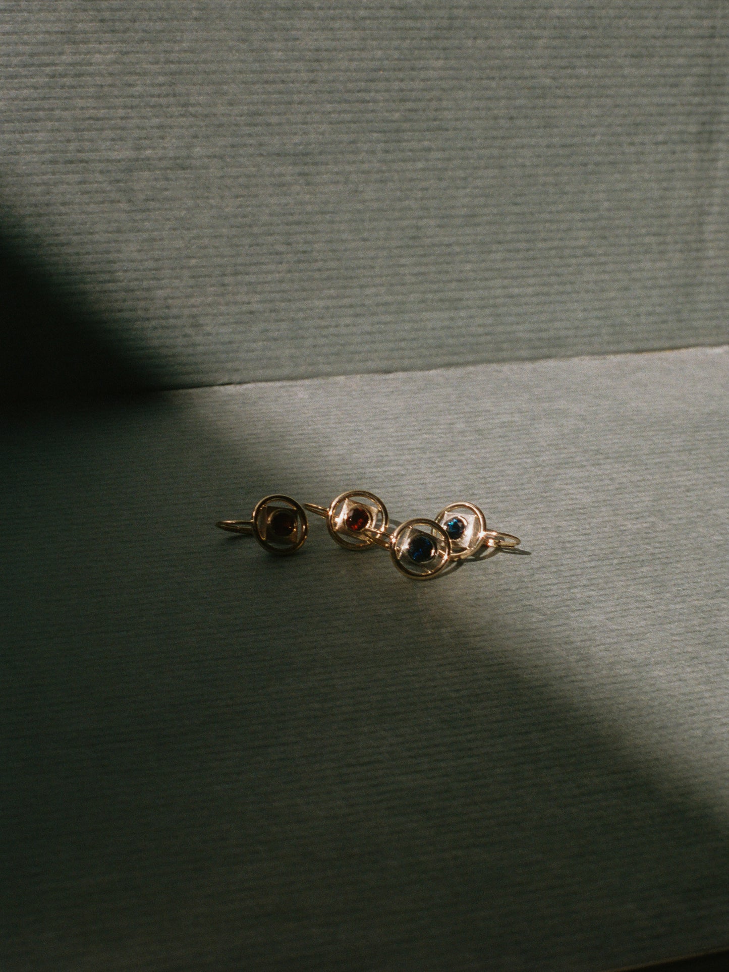Jardin Earrings (sapphire)