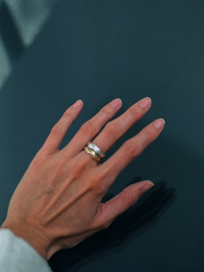 Wavy Ring